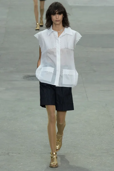 Look 68